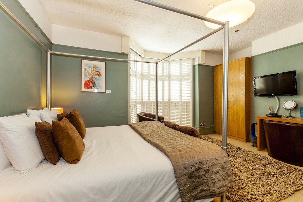 Фото Brightonwave