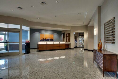 Гостиница Drury Inn & Suites Iowa City Coralville в Коралвилле