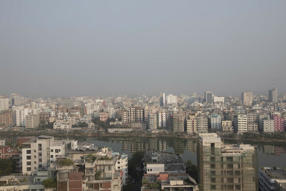 Фото Renaissance Dhaka Gulshan Hotel