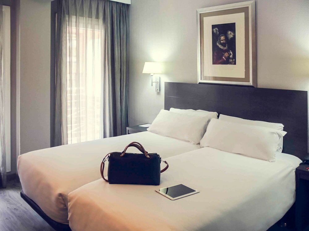 Фото Mercure Madrid Centro