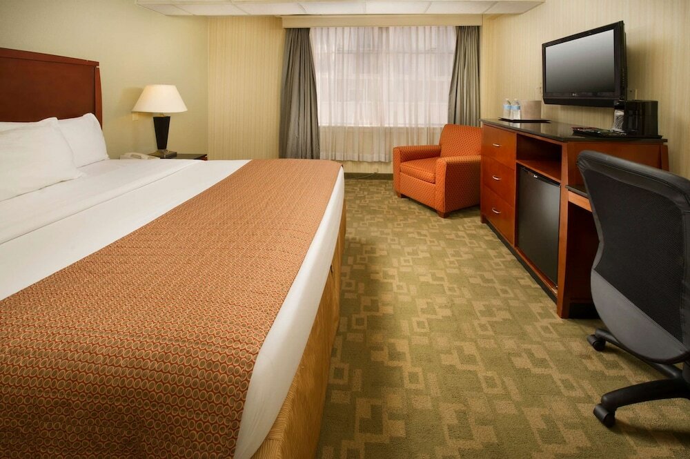 Фото American Inn Of Bethesda