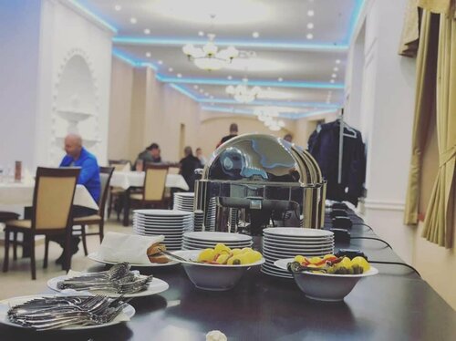 Гостиница Forum Hotel в Сомбатхее