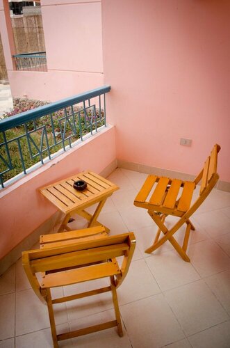 Гостиница Eagles Downtown Zahabia & Beach Resort в Хургаде