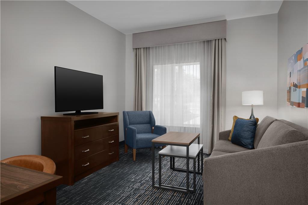 Фото Homewood Suites by Hilton Newark-Cranford
