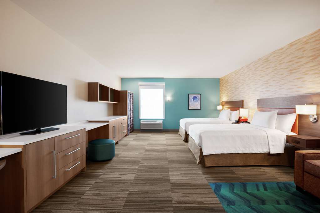 Фото Home2 Suites by Hilton Warminster Horsham