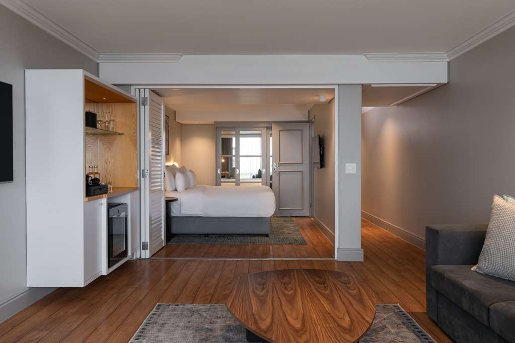 Фото Radisson Collection Hotel, Waterfront Cape Town