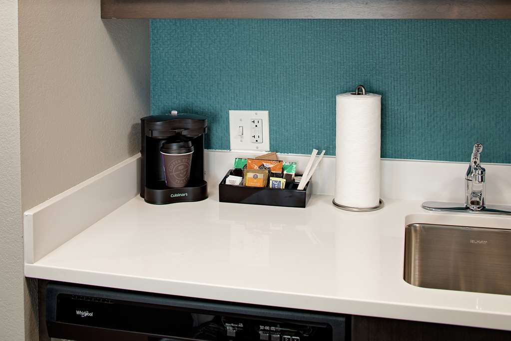 Фото Homewood Suites by Hilton Ronkonkoma