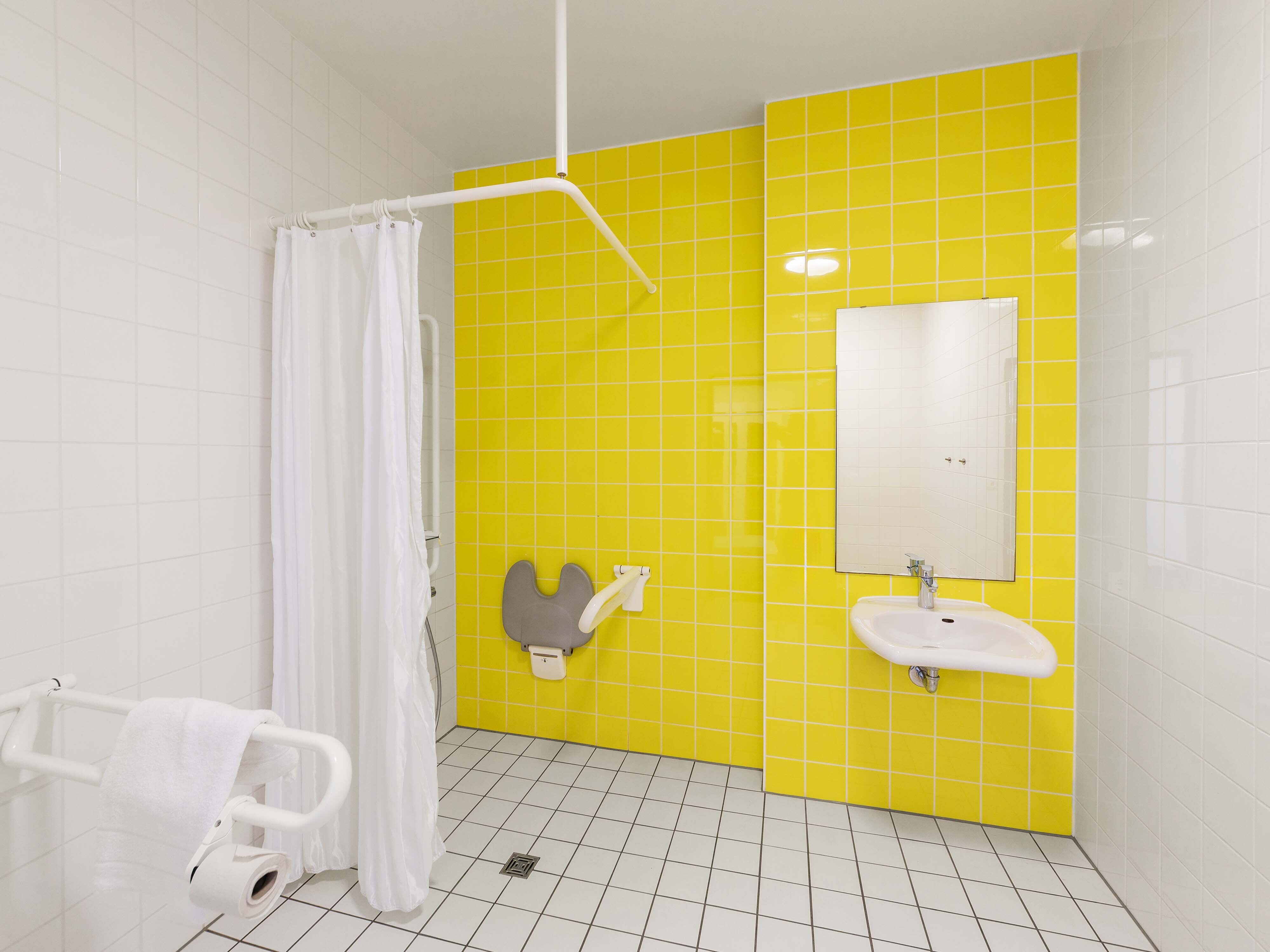 Фото B&b Hotel Mülheim an der Ruhr