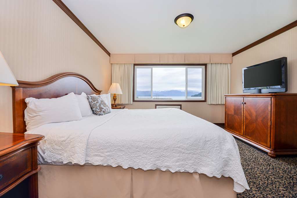 Фото Best Western Edgewater Resort