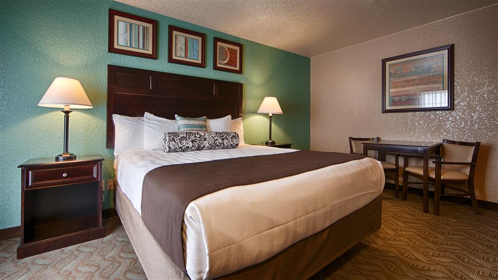 Фото Best Western Plus Bayshore Inn