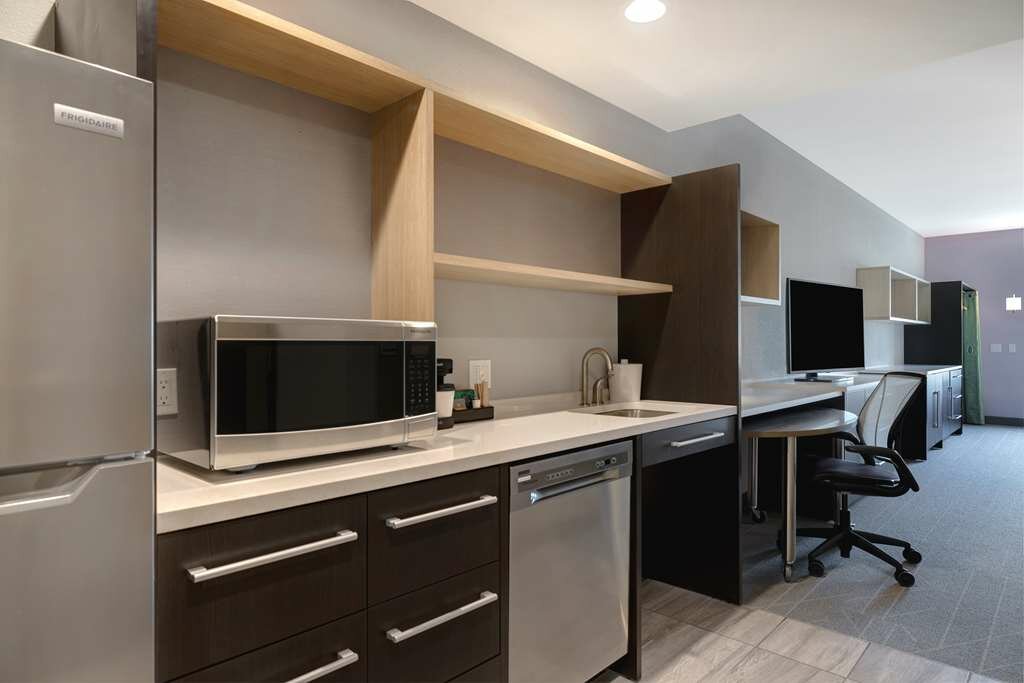Фото Home2 Suites by Hilton Petaluma