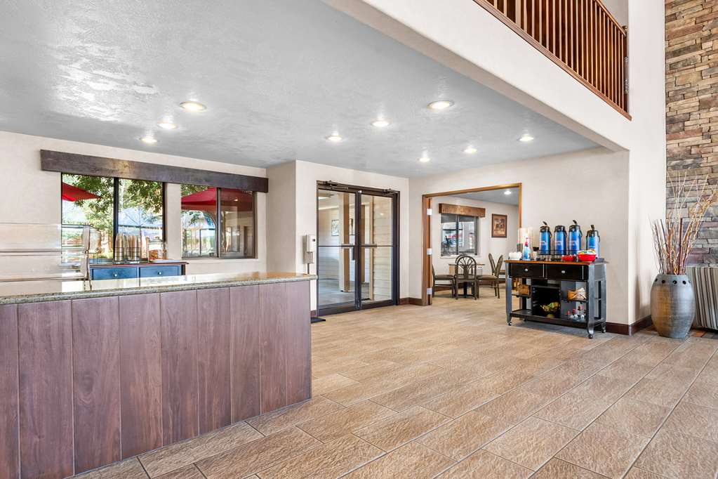 Фото Best Western Grande River Inn & Suites