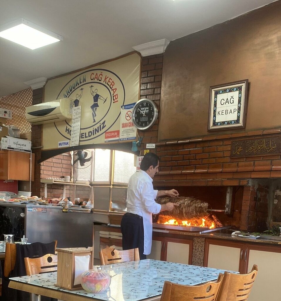 Cafe Palandoken Erzurum Cag Kebabi, Istanbul, photo
