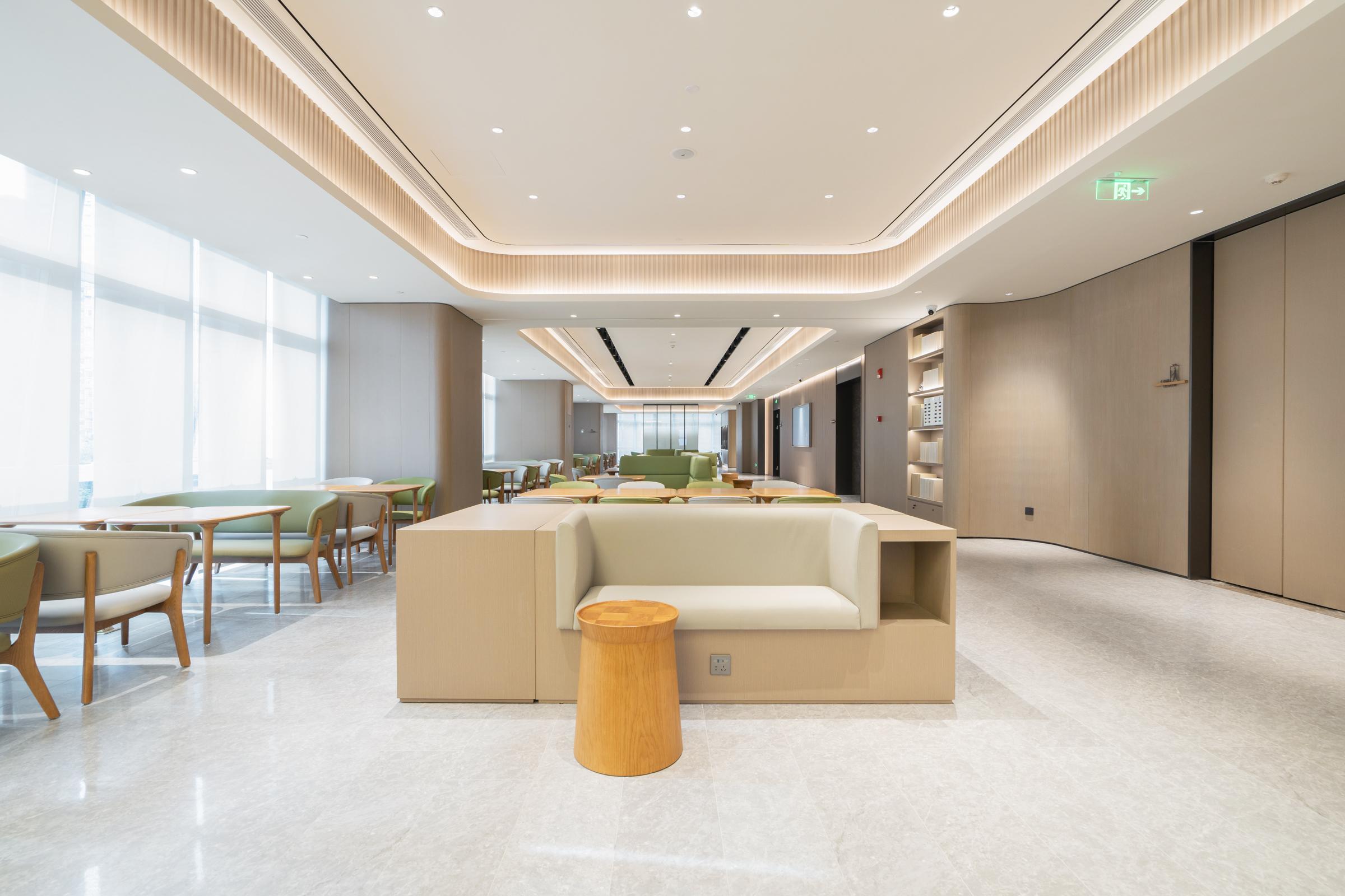 Фото Ji Hotel Guangzhou Tianhe Sports Center