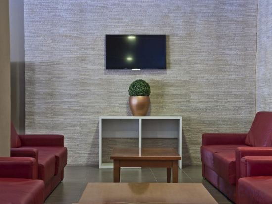 Фото Hotel Bon Repos