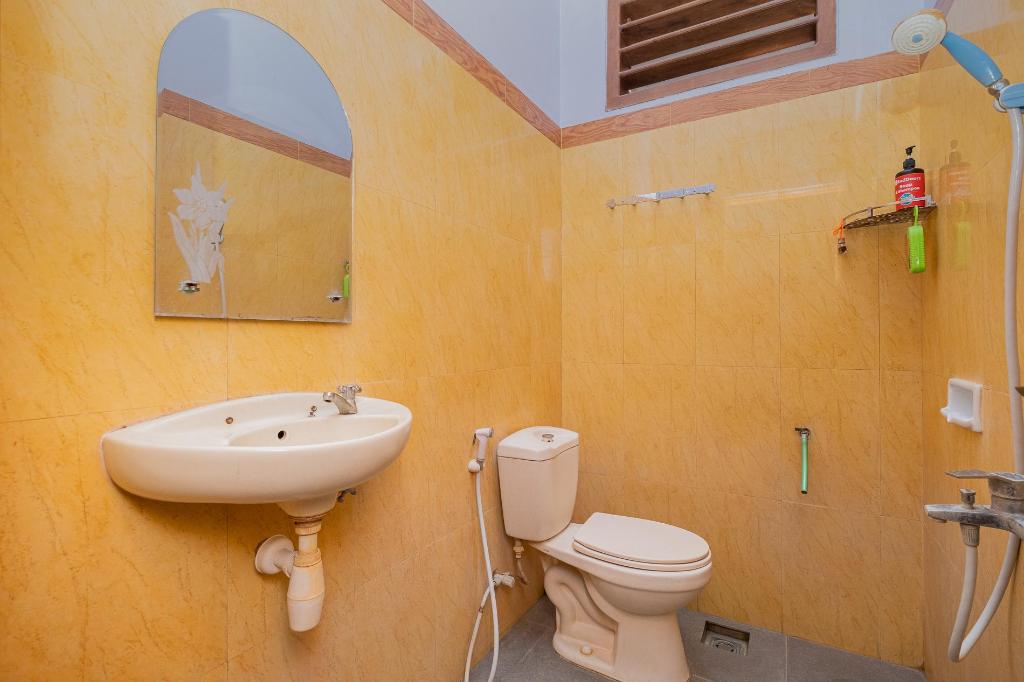 Фото RedDoorz Syariah near Alun Alun Bojonegoro