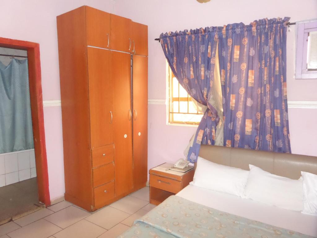 Фото отеля 5