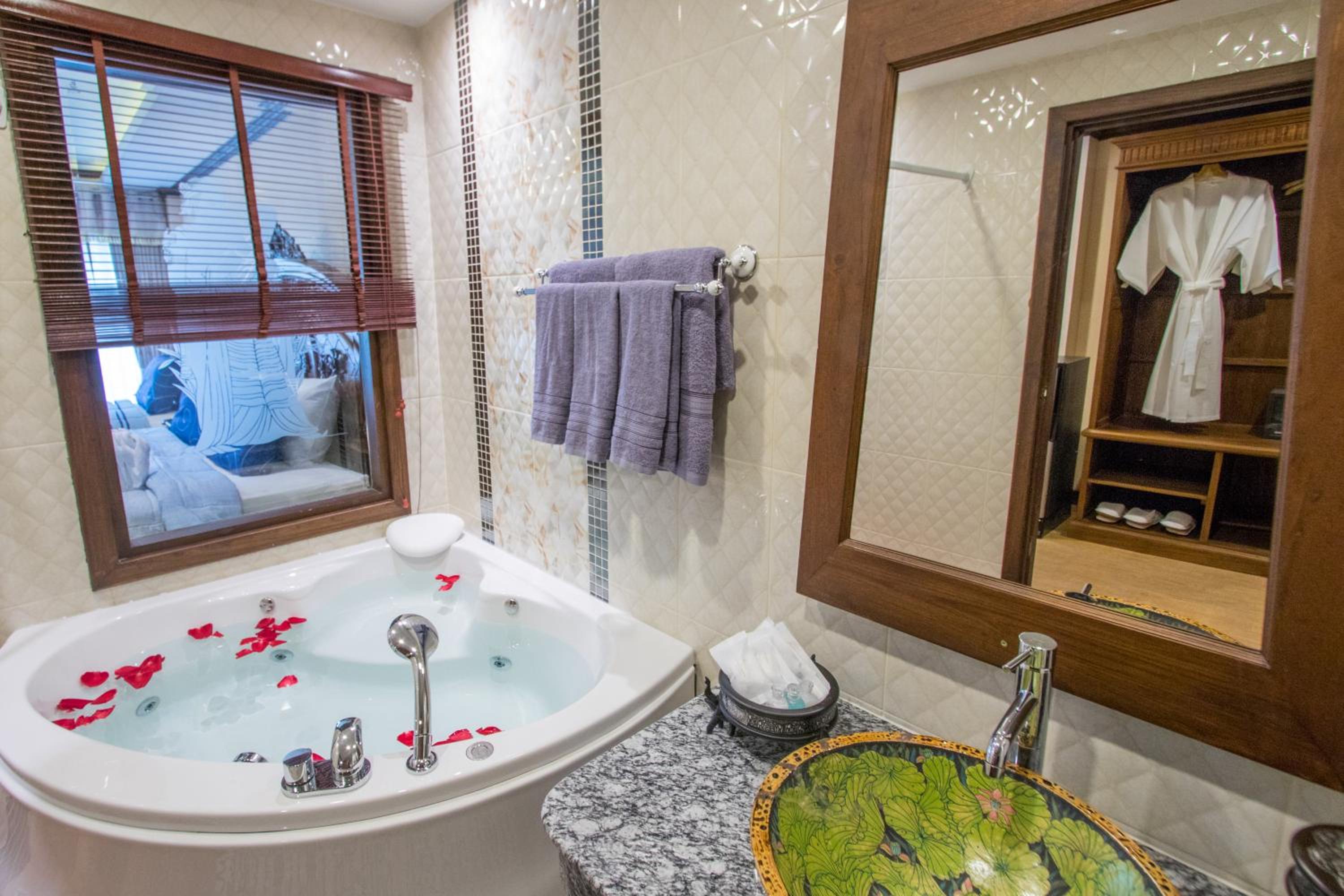 Фото Thanyawintra Boutique & Spa