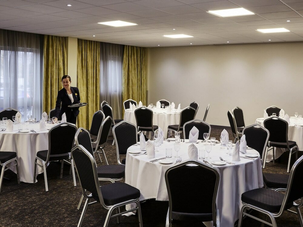 Фото Novotel Wolverhampton