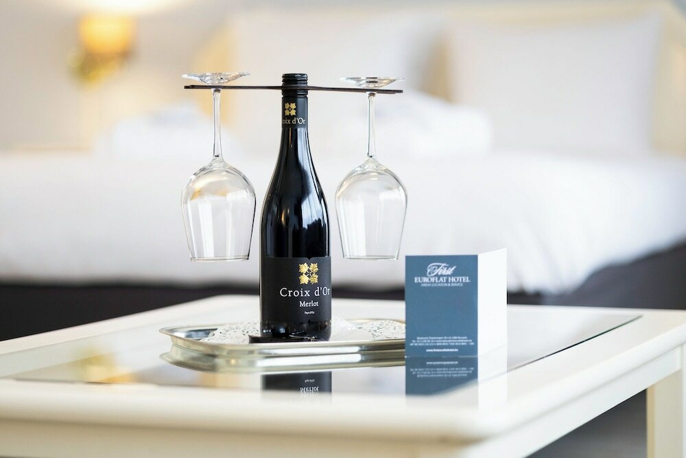 Фото First Euroflat Hotel