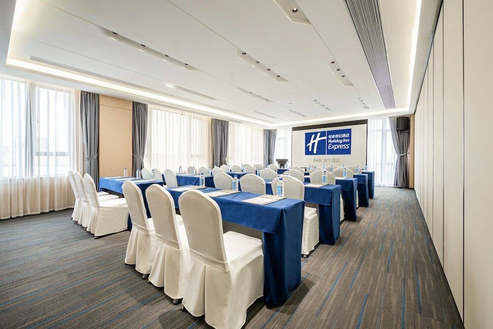 Фото Holiday Inn Express Jinjiang Anhai, an Ihg Hotel