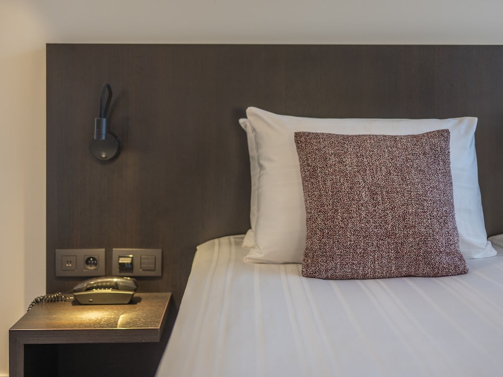 Фото Hotel Serwir