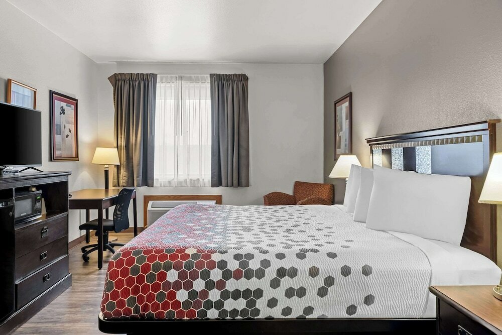 Фото Rodeway Inn Billings Logan Intl Airport, Near St. Vincent Hospital