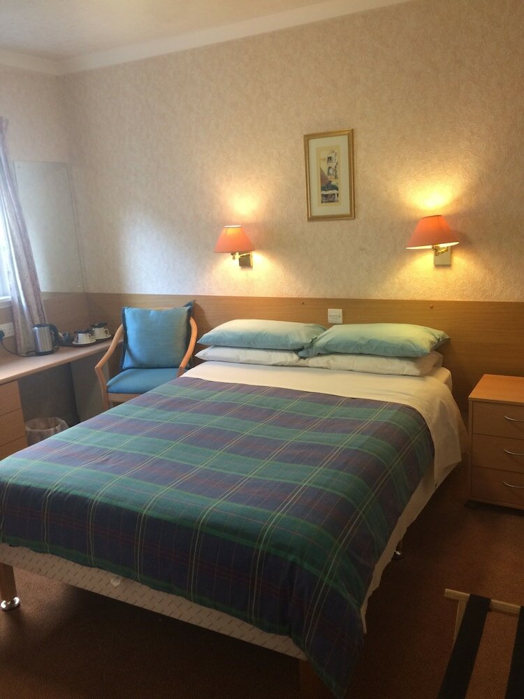 Фото MacDougall Clansman Hotel
