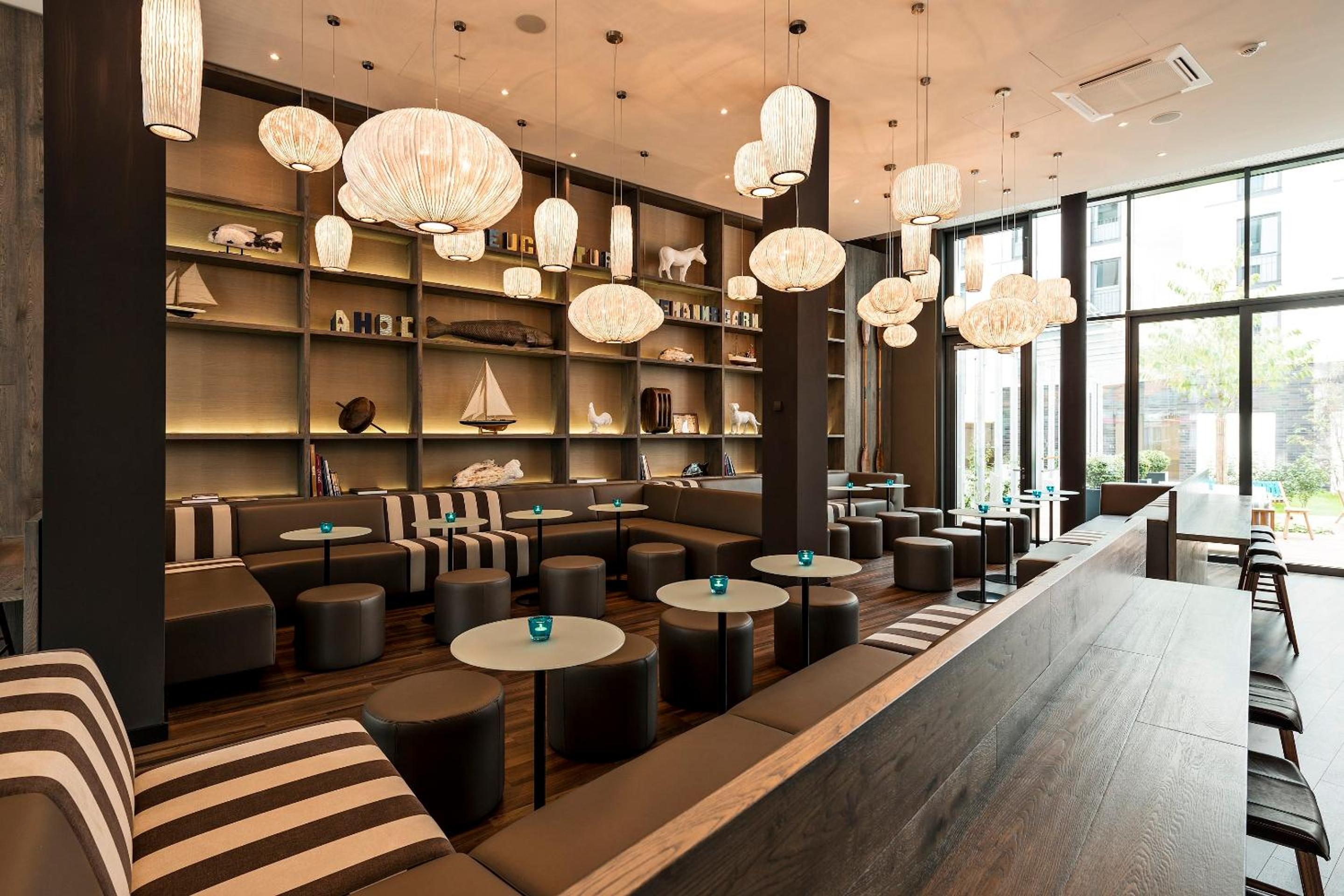 Фото Motel One Bremen