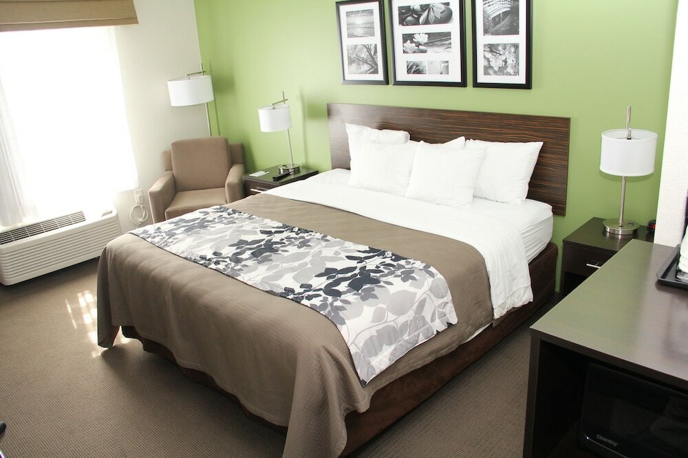 Фото Sleep Inn And Suites Haysville