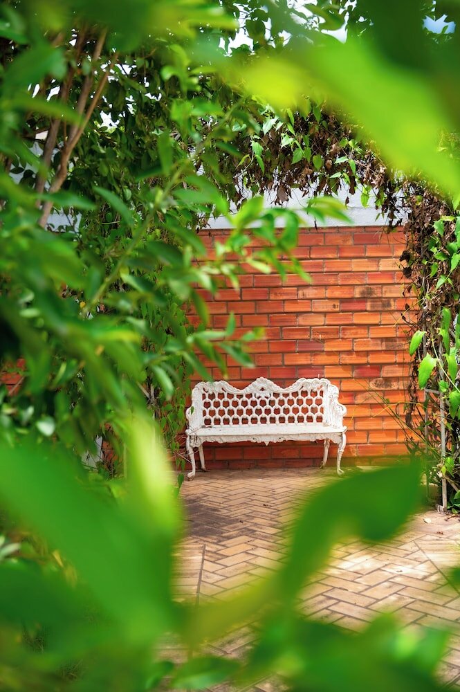 Фото Delcas Hotel