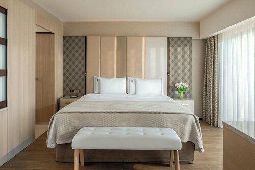 Внешний вид отеля Four Seasons в Агийосе Тихонасе, фото 4