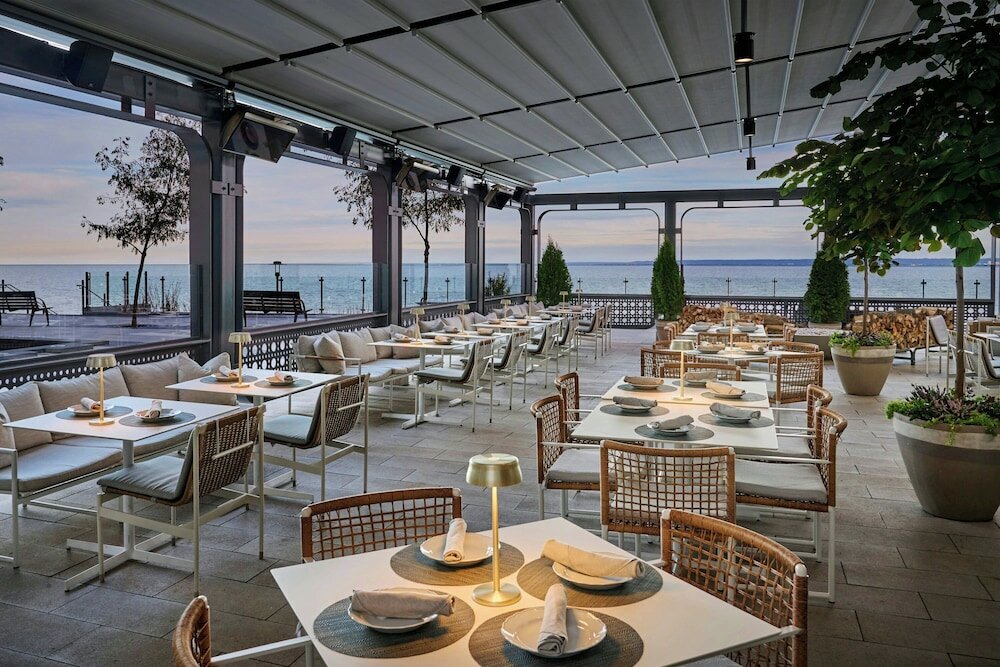 Фото The Pearle Hotel & SPA Autograph Collection