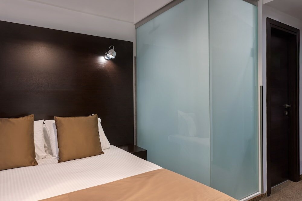 Фото Breeze Boutique Hotel