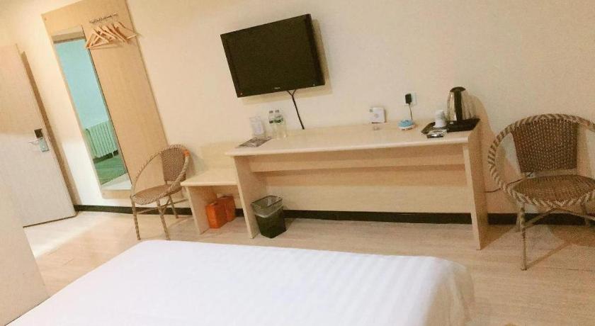Фото 7 Days Inn Harbin Railway Station Zhanqian Square Branch