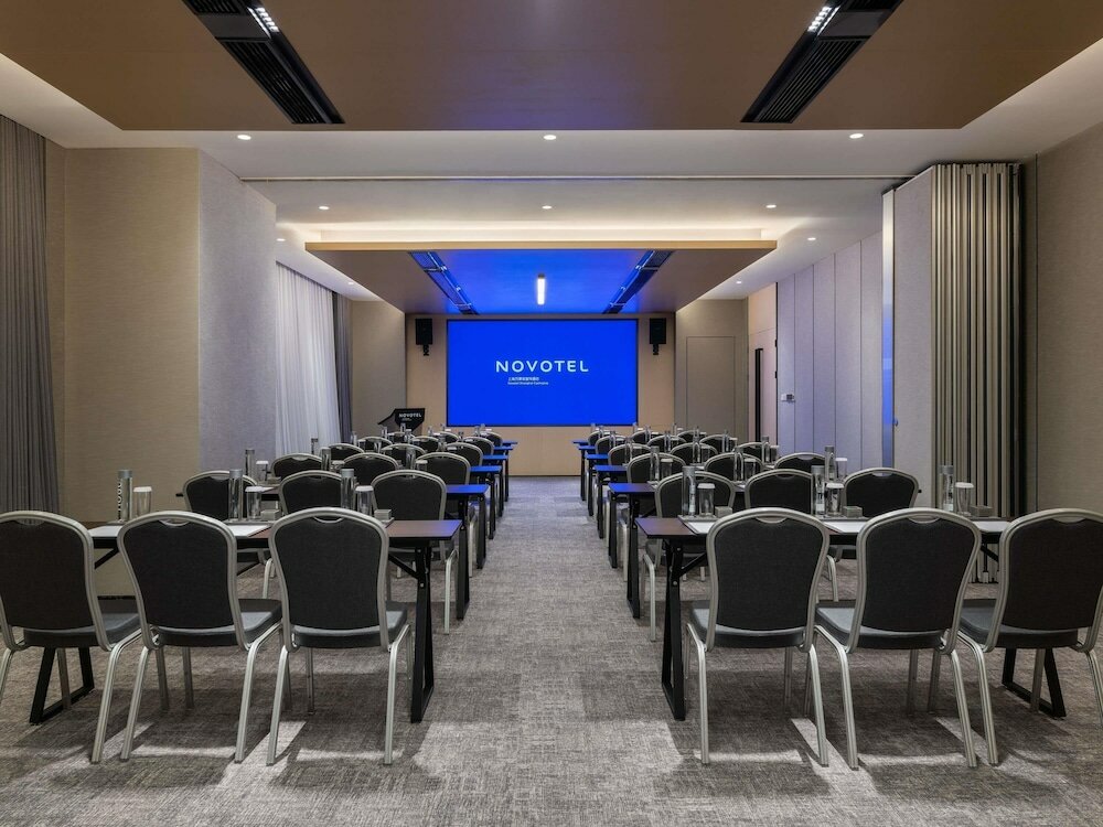 Фото Novotel Shanghai Wanyuan