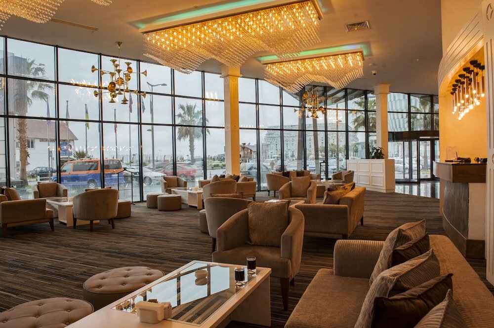 Sky Tower Hotel - 13