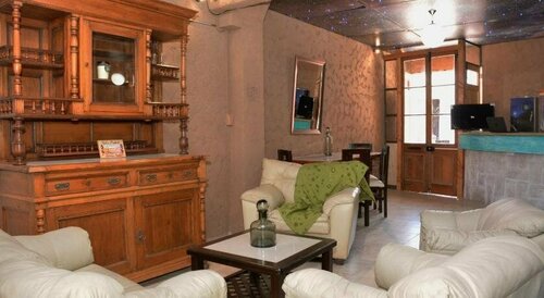 Гостиница Hostal Valle Mistral - Hostel в Ла-Серене