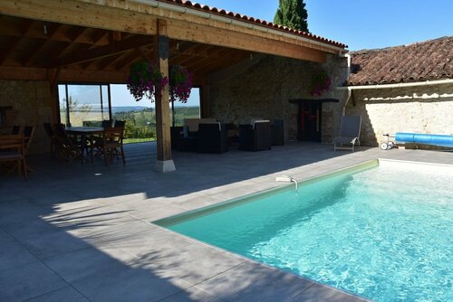 Гостиница Domaine de Calbiac - On the boardwalk в Вильневе-сюре-Ло