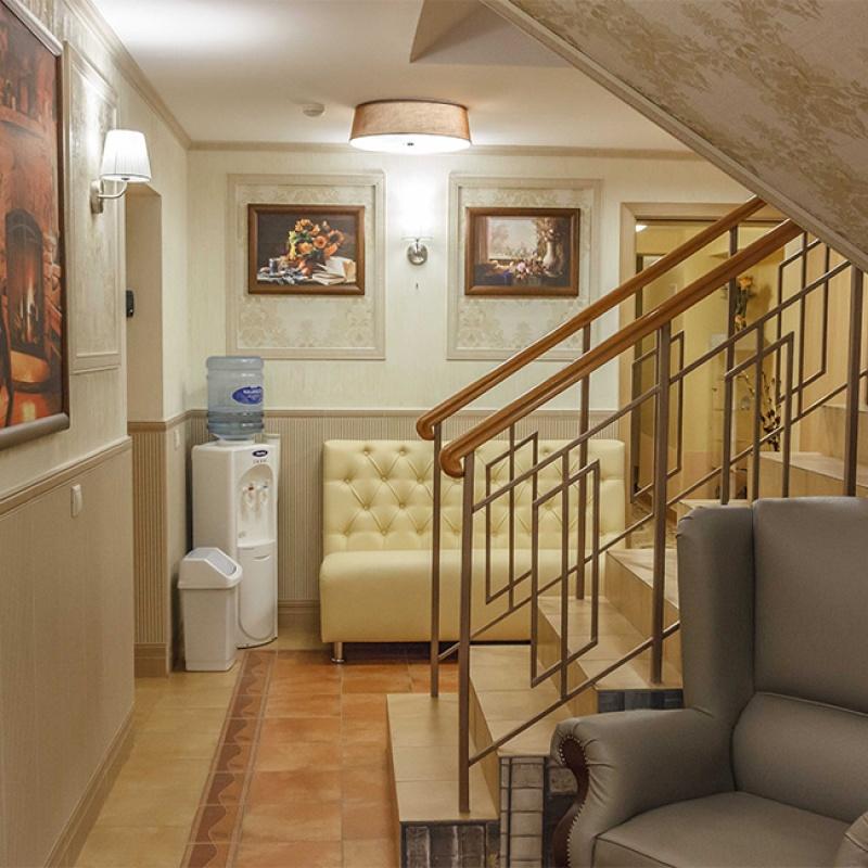 Фото Август