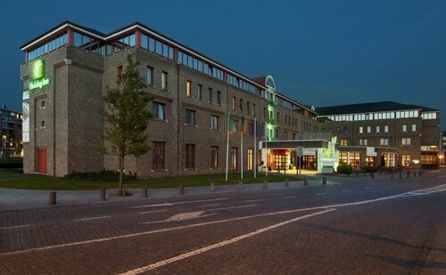 Гостиница Holiday Inn Hasselt в Хасселте