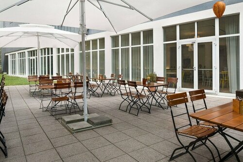 Гостиница Vienna House Easy Landsberg в Ландсберге-на-Лехе
