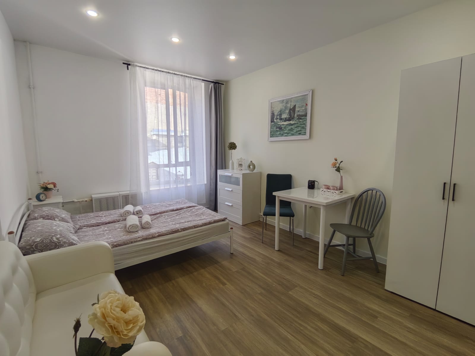 Фото У Эрмитажа