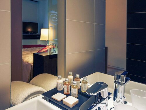Гостиница Hotel Mercure Villefranche sur Saone в Вильфранше-сюре-Соне