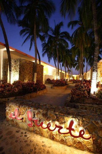 Гостиница Las Brisas Acapulco в Акапулько
