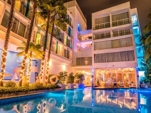 Гостиница Hotel Baraquda Heeton Pattaya by Compass Hospitality