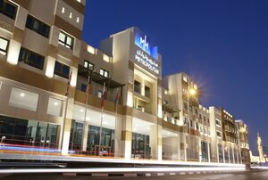 Гостиница Metropolitan Hotel Dubai