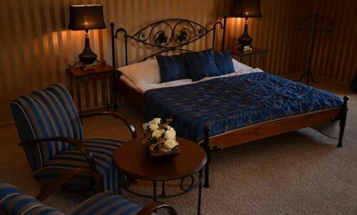 Гостиница Hotel Boucek в Кромержиже