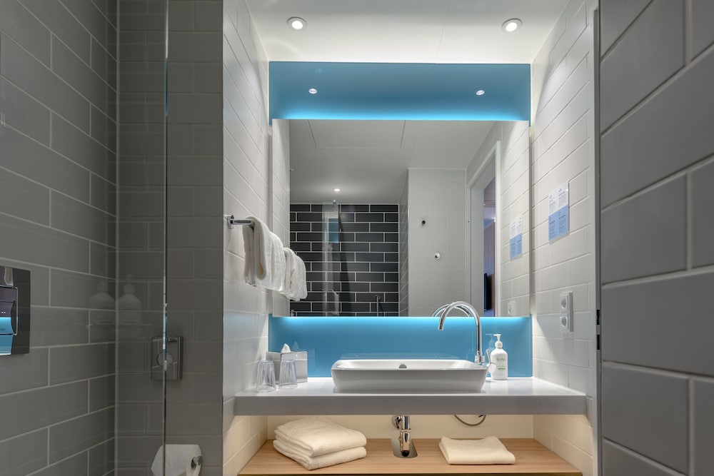 Фото Holiday Inn Express Fulda, an Ihg Hotel