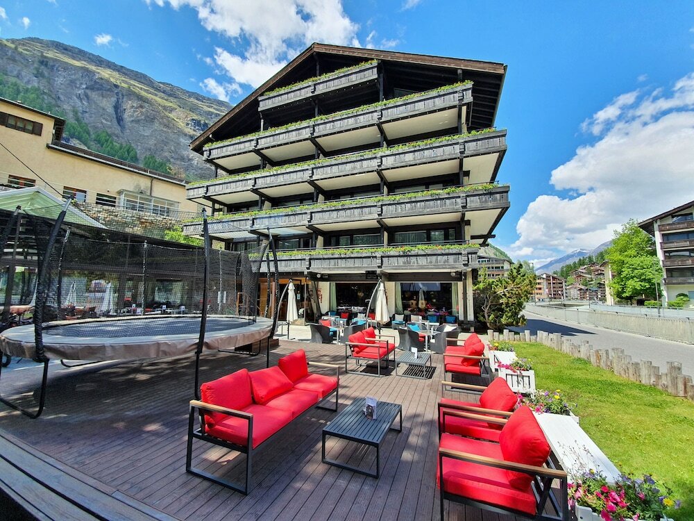 Фото Hotel Alpenhof